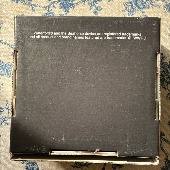 Waterford Best Wishes Seahorse Wine Bottle Coaster - Picture 7 of 7